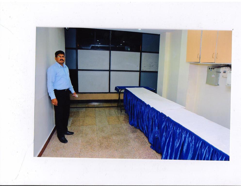Hotel Padmini Residency Hyderabad Bagian luar foto
