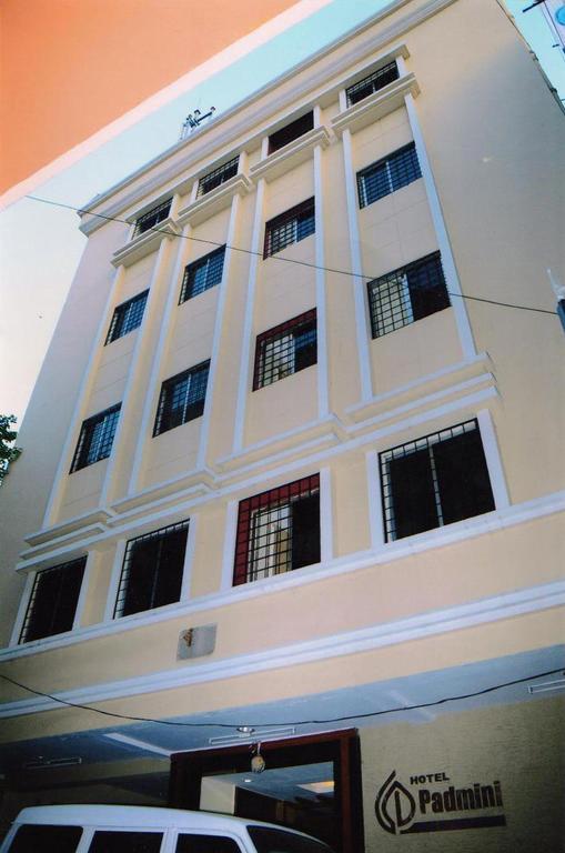 Hotel Padmini Residency Hyderabad Bagian luar foto