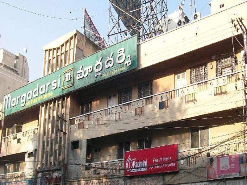 Hotel Padmini Residency Hyderabad Bagian luar foto