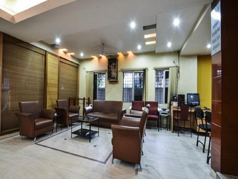 Hotel Padmini Residency Hyderabad Bagian luar foto